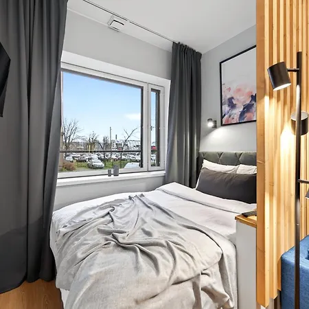 Designer Urban Retreat, Near Old Town, Wifi 100mbs, Smart Tv Tallinn