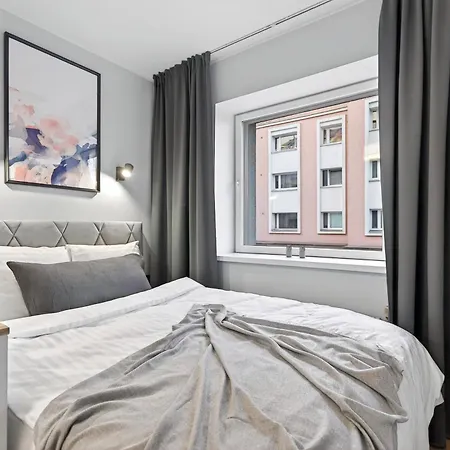 Apartman Designer Urban Retreat, Near Old Town, Wifi 100mbs, Smart Tv