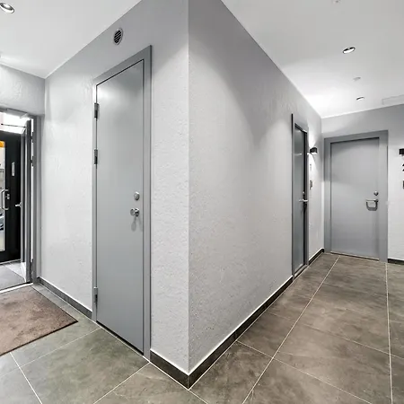 Designer Urban Retreat, Near Old Town, Wifi 100mbs, Smart Tv Tallinn