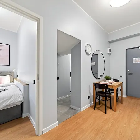 Designer Urban Retreat, Near Old Town, Wifi 100mbs, Smart Tv Tallinn