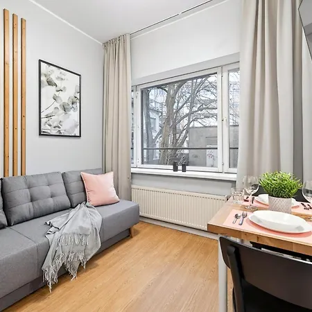 Apartman Designer Urban Retreat, Near Old Town, Wifi 100mbs, Smart Tv *