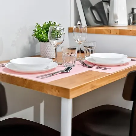 Designer Urban Retreat, Near Old Town, Wifi 100mbs, Smart Tv Tallinn