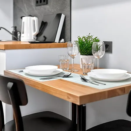 Apartman Designer Urban Retreat, Near Old Town, Wifi 100mbs, Smart Tv *
