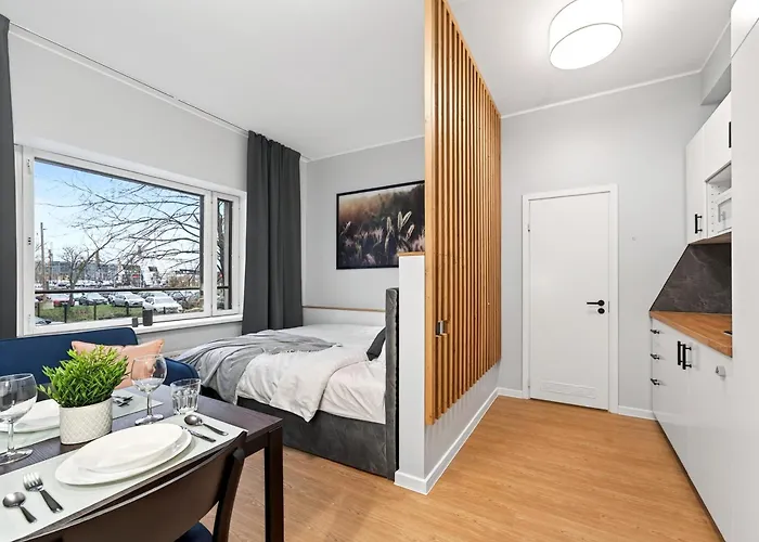 Διαμέρισμα Designer Urban Retreat, Near Old Town, Wifi 100mbs, Smart Tv