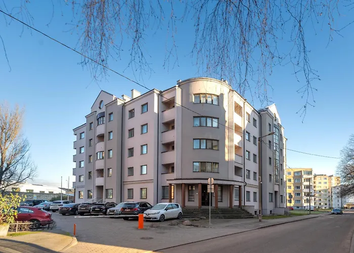 Designer Urban Retreat, Near Old Town, Wifi 100mbs, Smart Tv Ταλίν