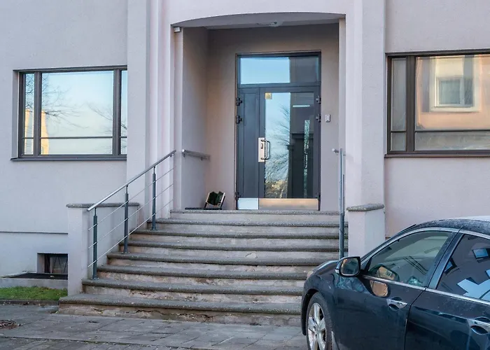 Designer Urban Retreat, Near Old Town, Wifi 100mbs, Smart Tv Apartman *