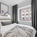 Apartman Designer Urban Retreat, Near Old Town, Wifi 100mbs, Smart Tv