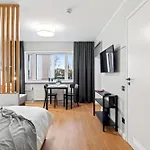 Designer Urban Retreat, Near Old Town, Wifi 100mbs, Smart Tv Apartman *