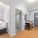 Designer Urban Retreat, Near Old Town, Wifi 100mbs, Smart Tv Tallinn