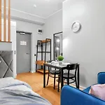 Designer Urban Retreat, Near Old Town, Wifi 100mbs, Smart Tv Tallinn